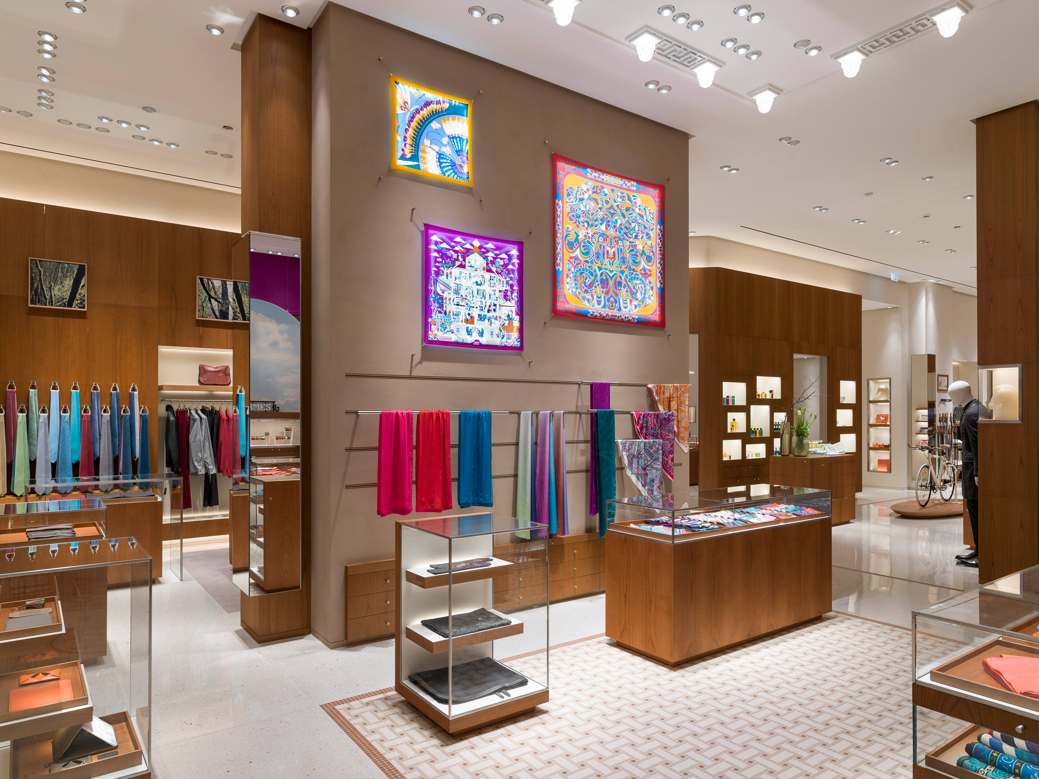 50 Best Luxury Retail Stores IUCN Water